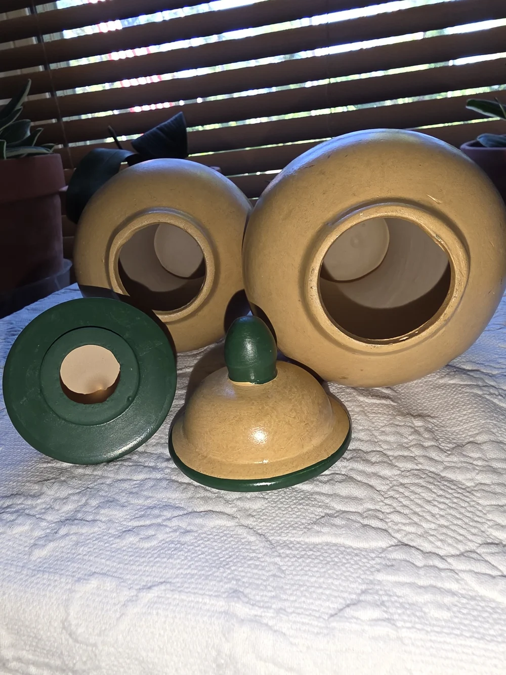 Decorative Seashell Lidded Jar Vases- Home Accent